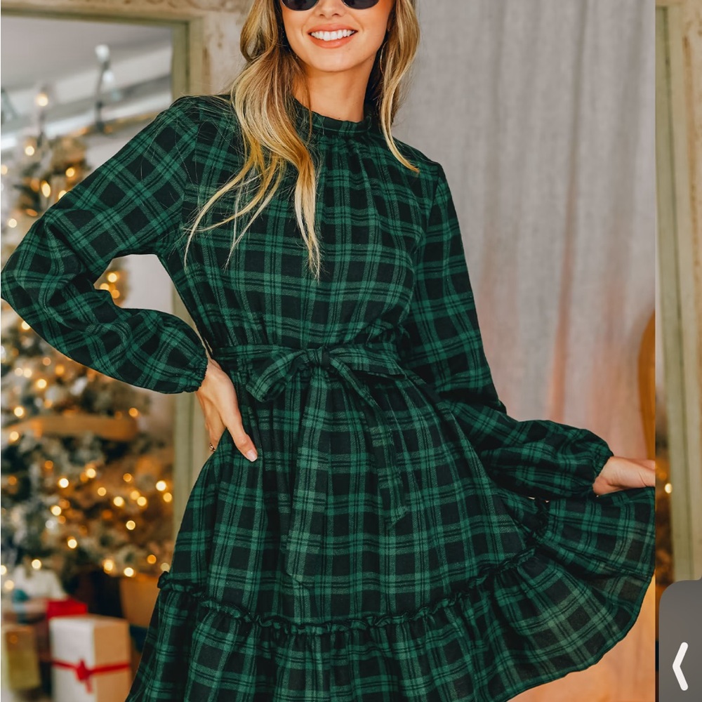 Cupshe NWT Size Large Stand Collar Belted Ruffled Dress Navy Green Plaid
